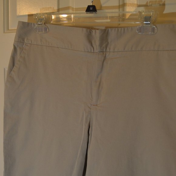 Daisy Fuentes Khaki Capri - Picture 3 of 5
